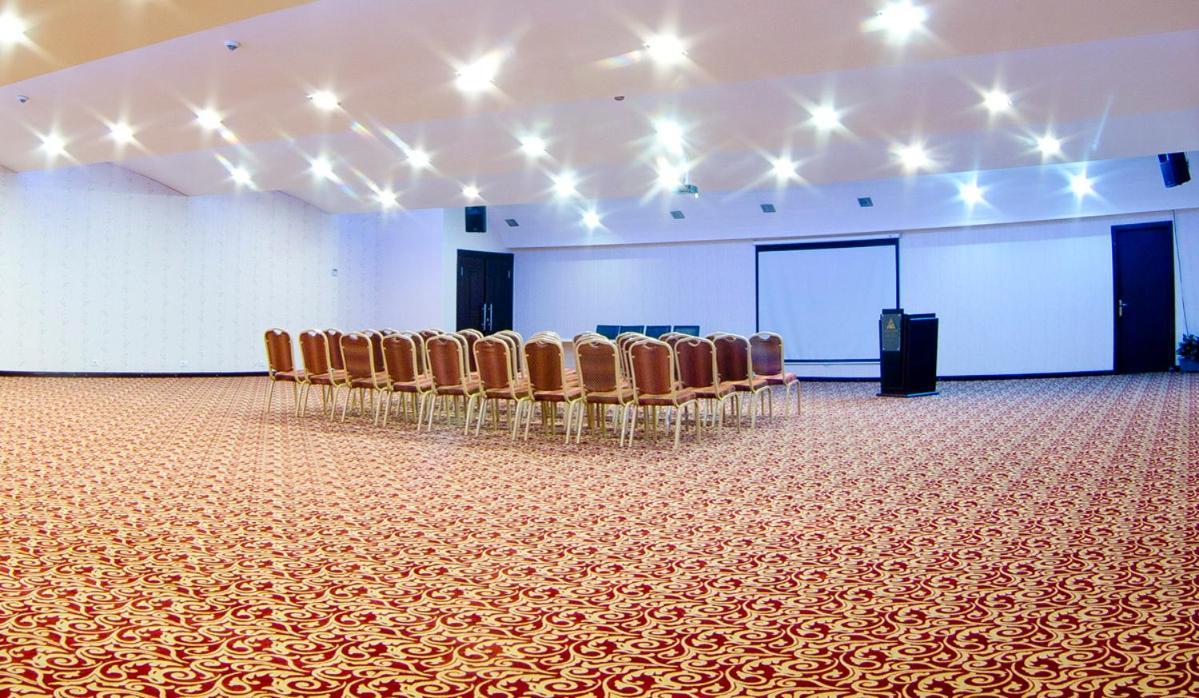 Ambassador Hotel Baku Exteriör bild