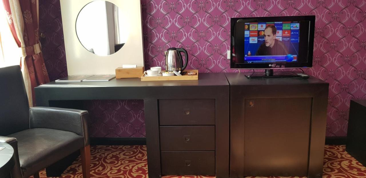 Ambassador Hotel Baku Exteriör bild
